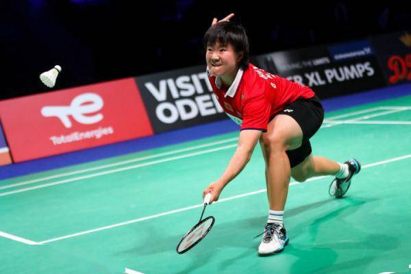 在高水平竞 在高水平竞