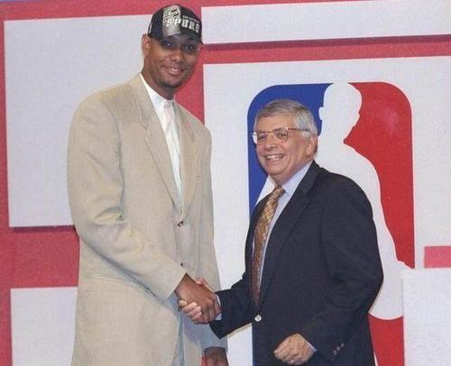 联赛期间 联赛期间