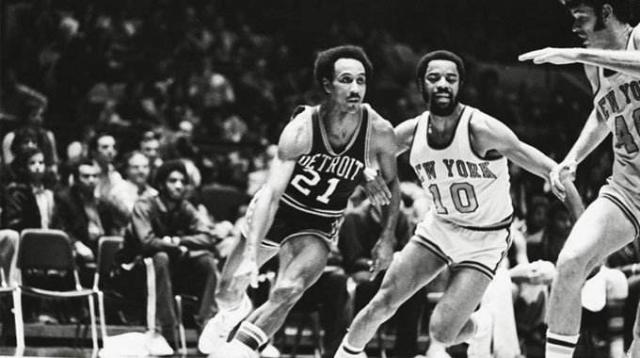 都会与当地 都会与当地