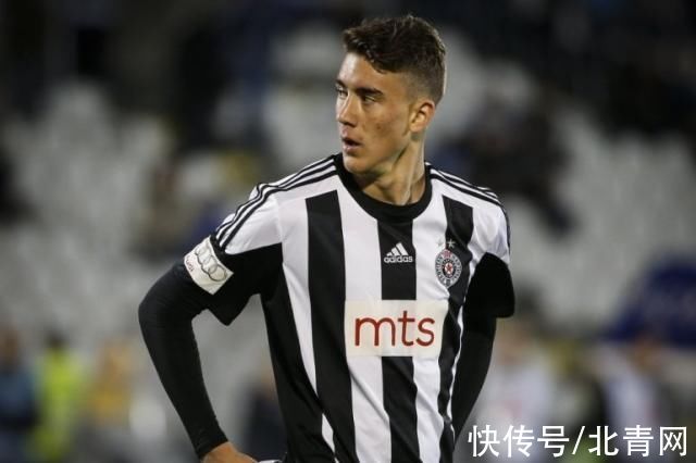 值同样不容 值同样不容