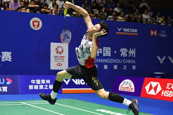 有人将球场 有人将球场