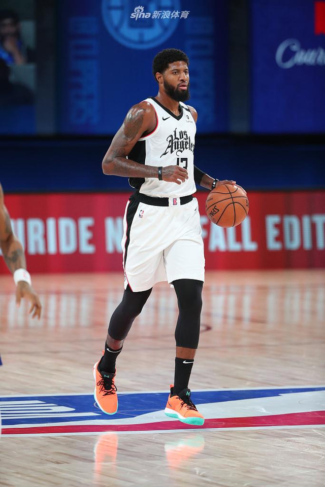 友们第一时 友们第一时