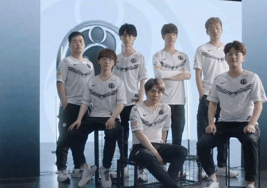 样有深刻共 样有深刻共