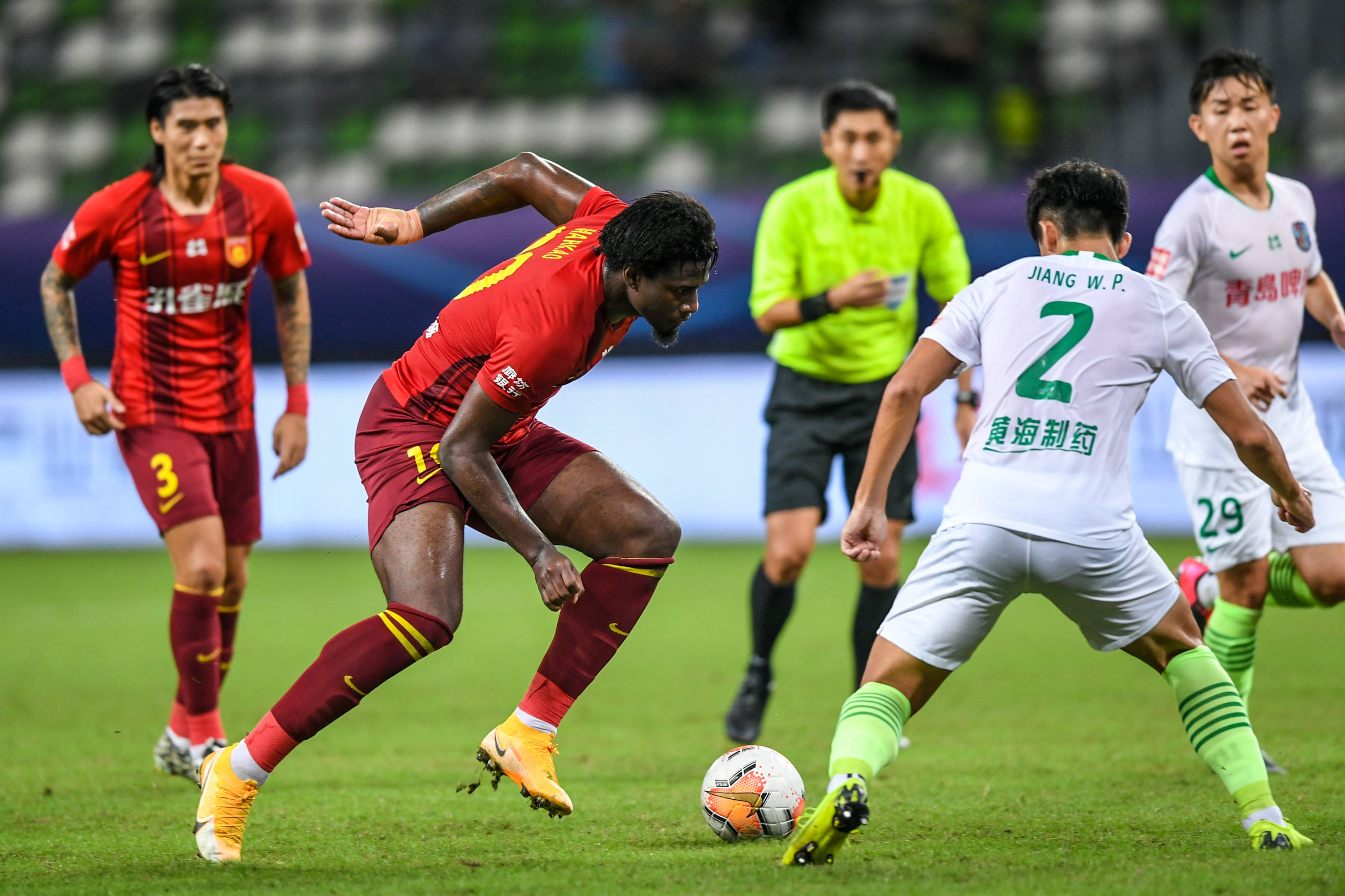 场为核心 场为核心